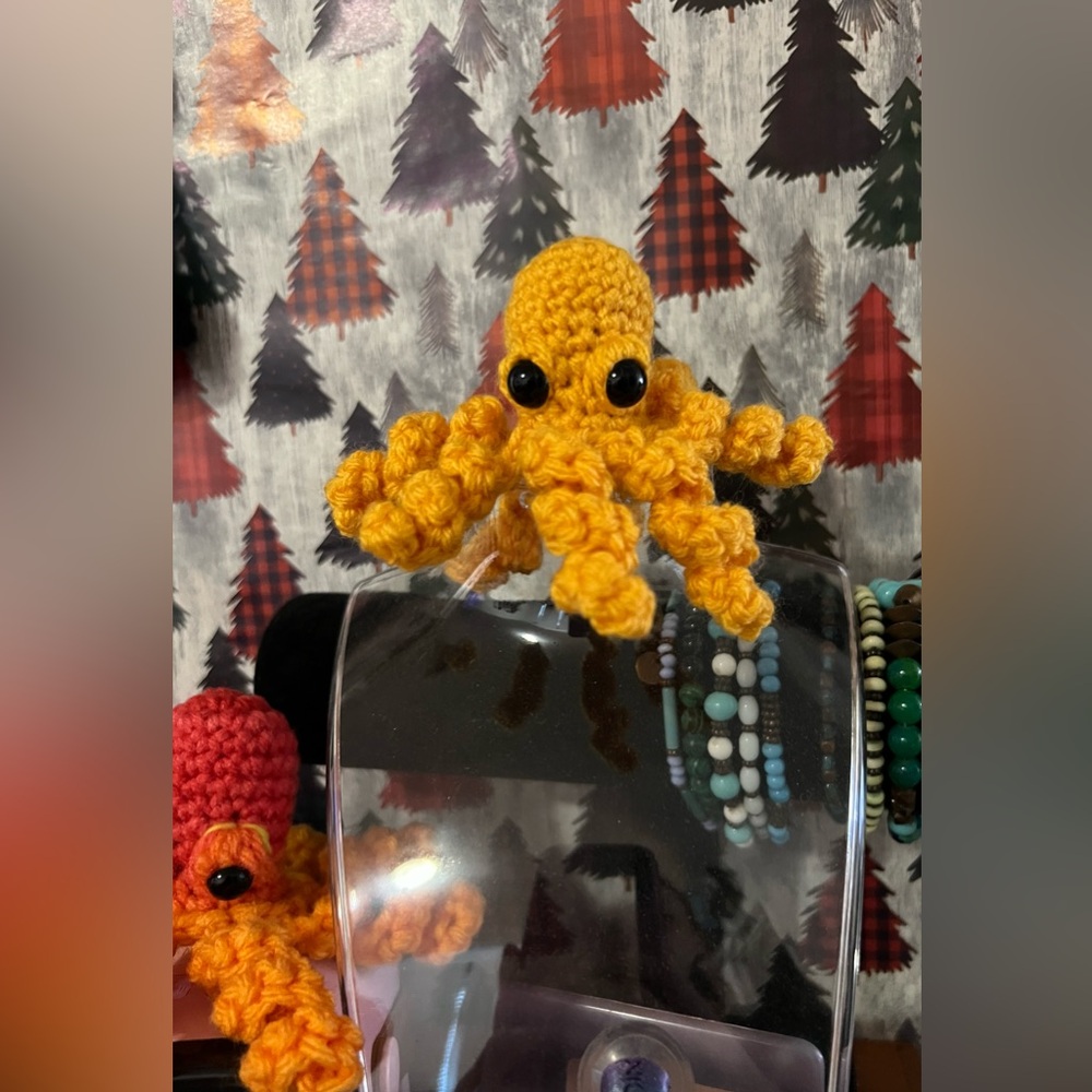 Mini Crocheted Octopus 🐙 - Picture 5 of 5